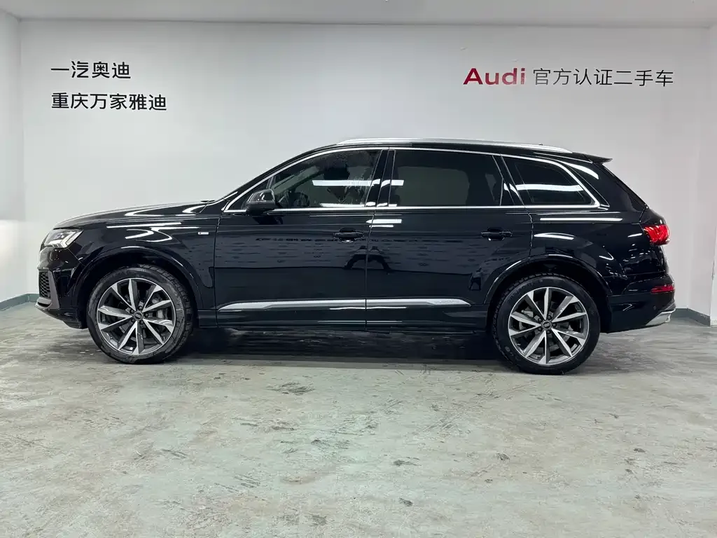 Audi Q7 — фото 5