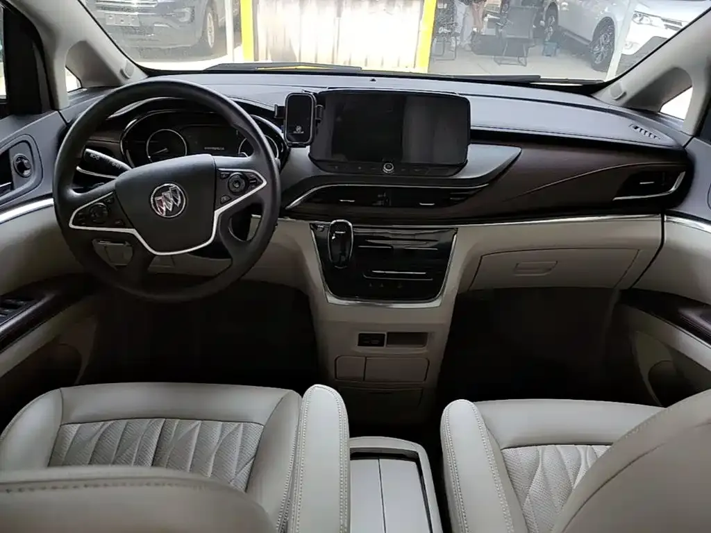 Buick GL8 2024 из CN, фото 6