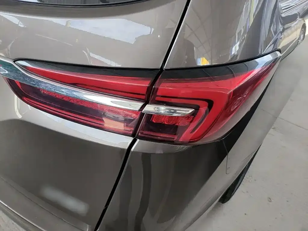 Buick GL8 2024 из CN, фото 8