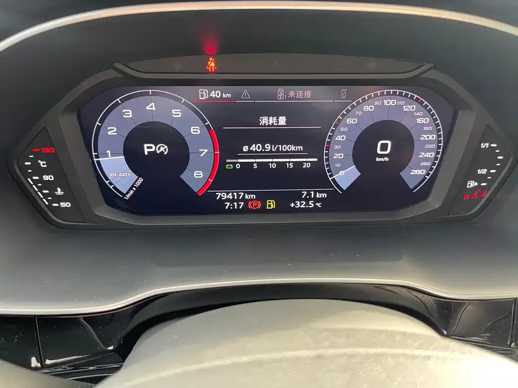 Audi Q3 Sportback — фото 9