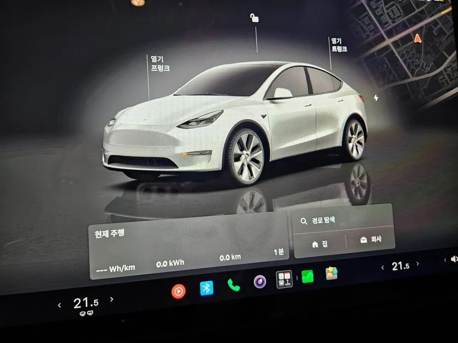 Tesla Model Y — фото 5