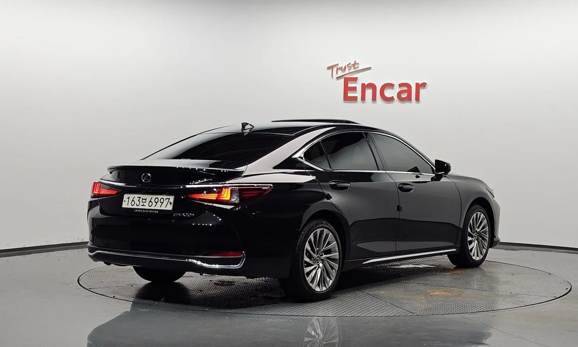 Lexus ES 2026 из KR, фото 6