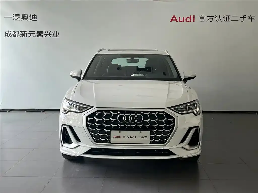 Audi Q3 — фото 5