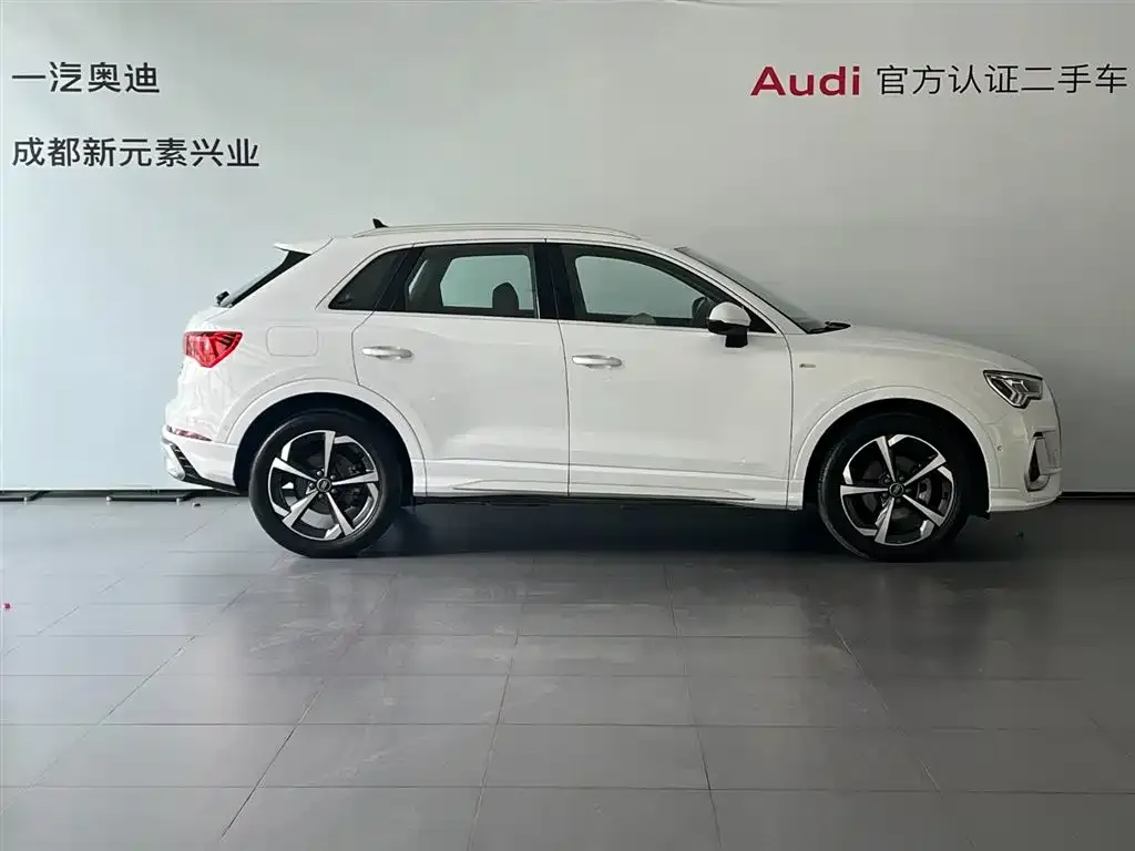 Audi Q3 — фото 3