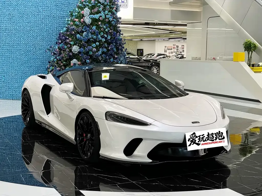 McLaren GT — фото 5