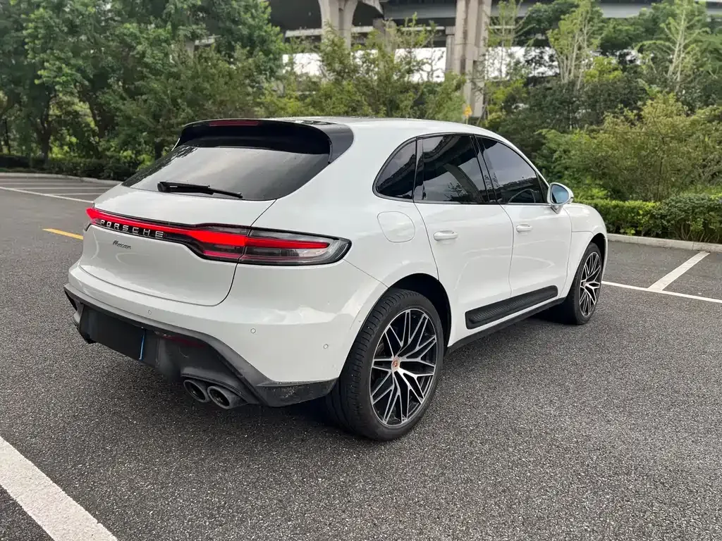 Porsche Macan — фото 8