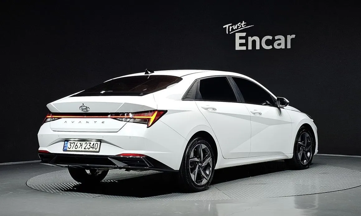 Hyundai AVANTE — фото 5
