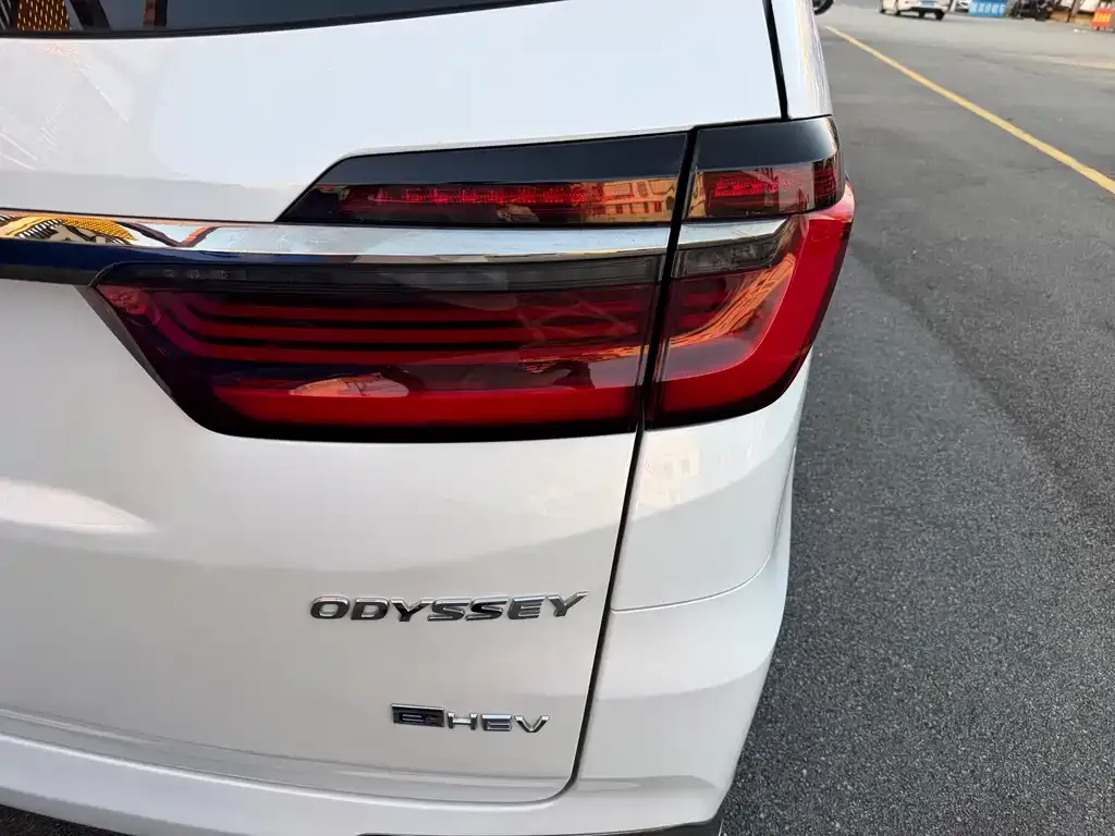Honda Odyssey 2023 из CN, фото 6