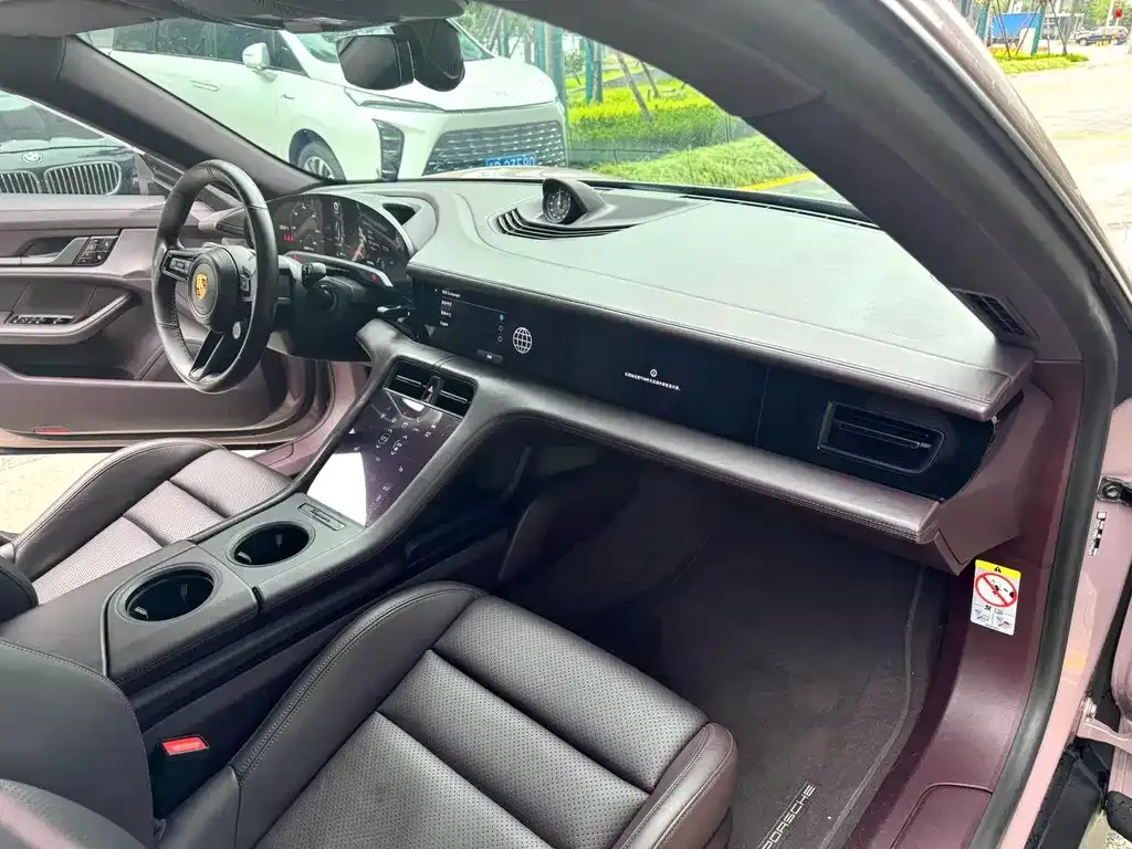 Porsche Taycan 2021 из CN, фото 4