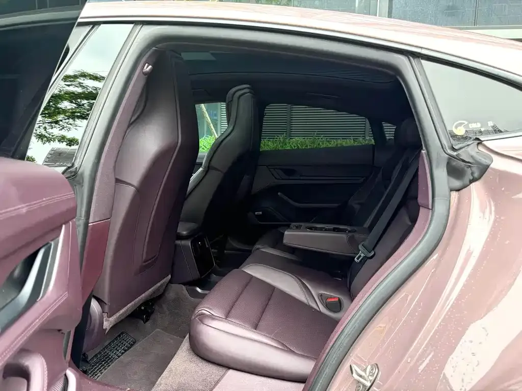 Porsche Taycan 2021 из CN, фото 5