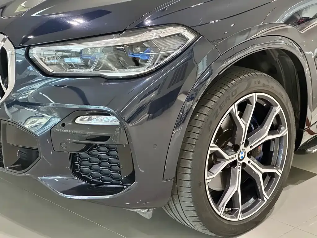 BMW X5 (Import) — фото 8