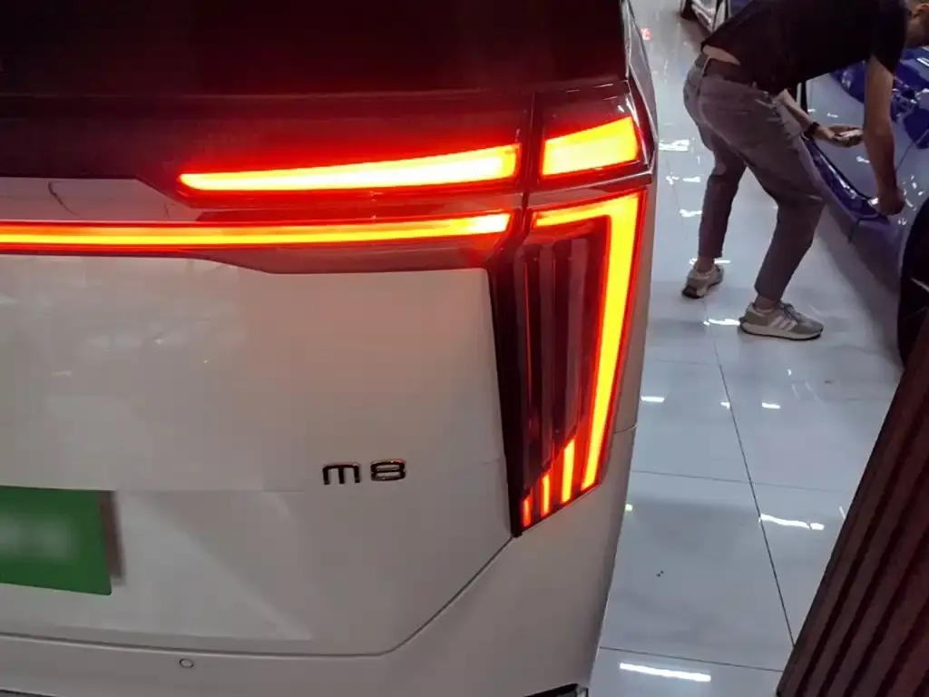 GAC Motor Trumpchi M8 — фото 2