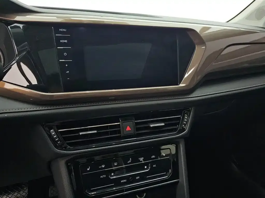 Volkswagen Tharu 2021 из CN, фото 9