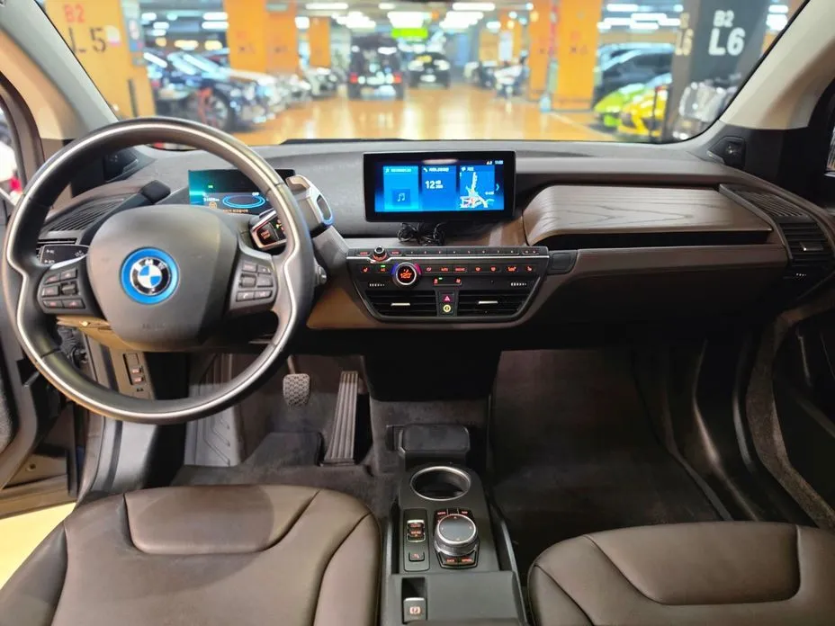 BMW i3 — фото 7