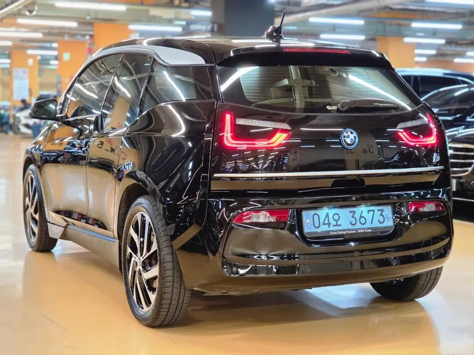 BMW i3 — фото 3