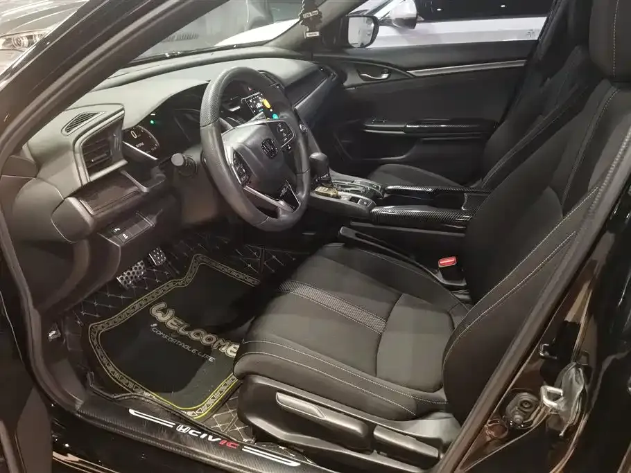 Honda Civic — фото 8