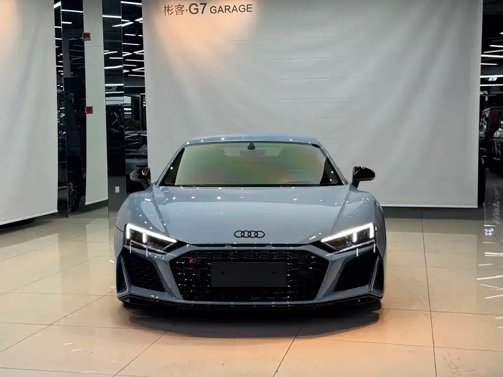Audi R8 — фото 3
