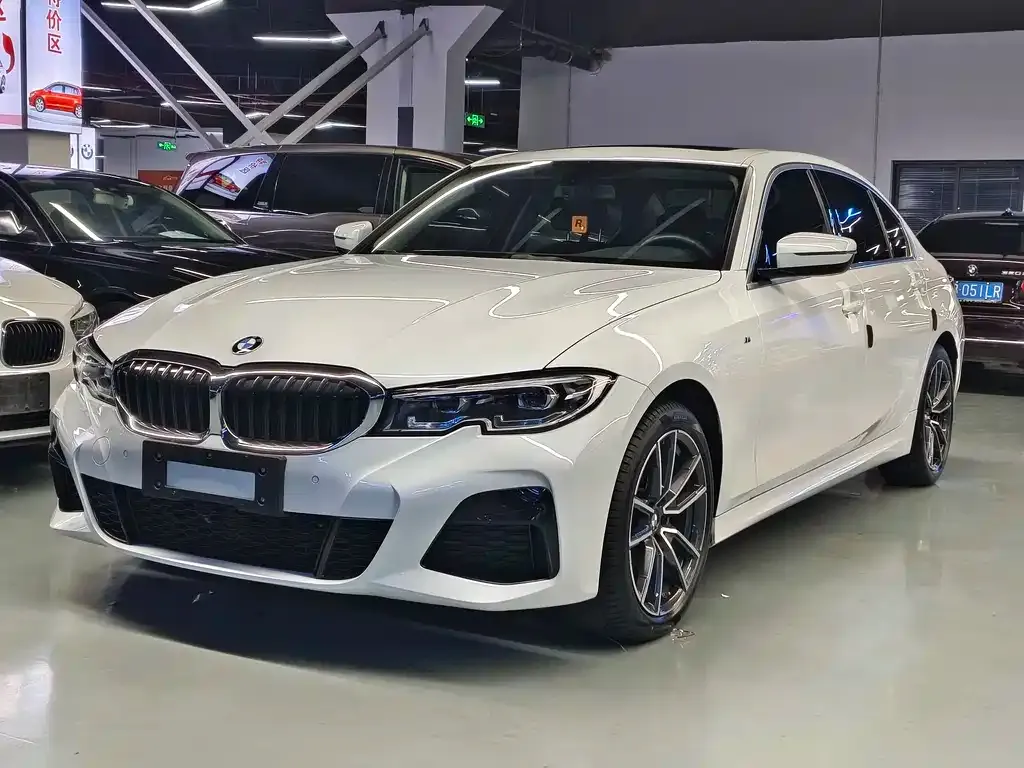 BMW 3 Series — фото 1
