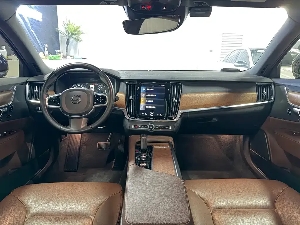 Volvo S90 — фото 2