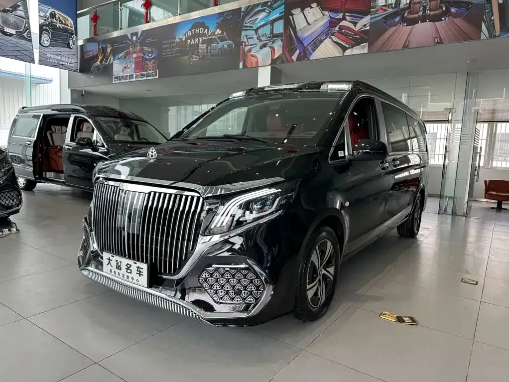 Mercedes-Benz Vito — фото 1