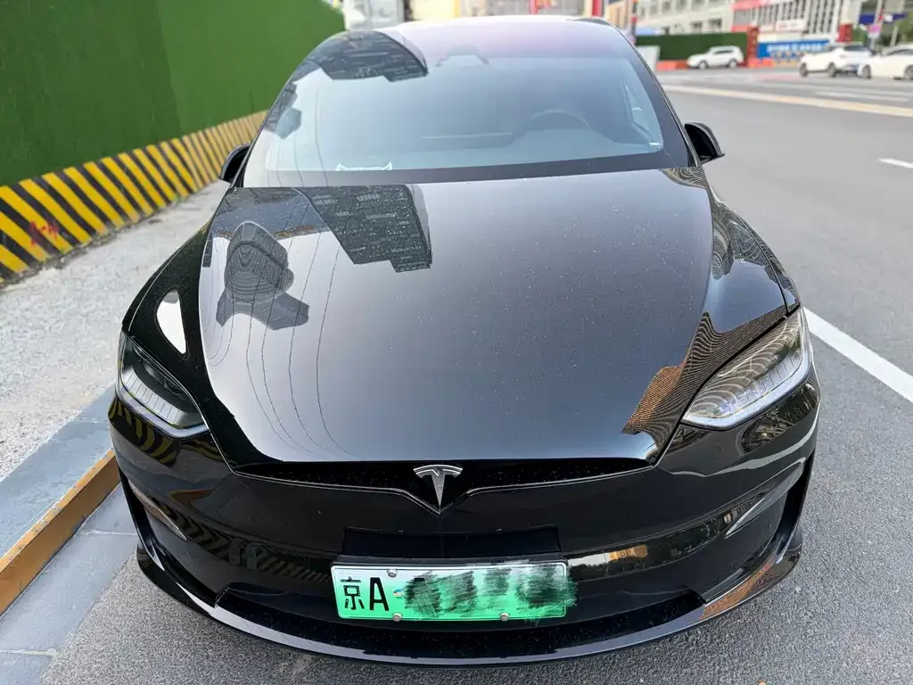 Tesla Model X — фото 2