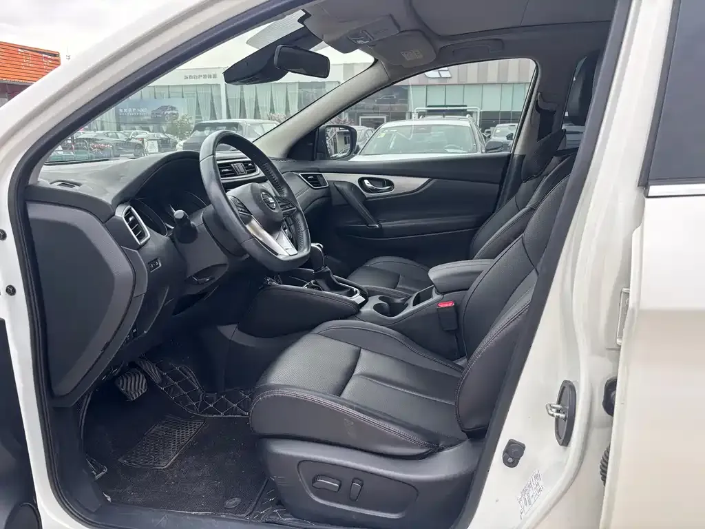 Nissan Qashqai — фото 3