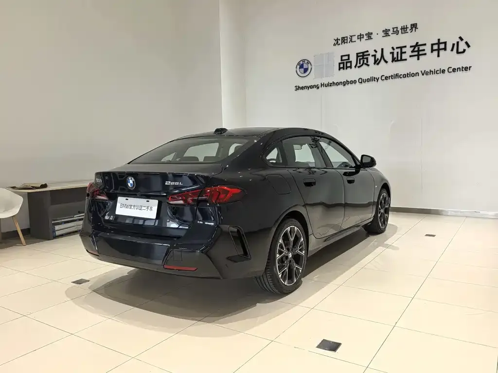 BMW 2 Series 2025 из CN, фото 2