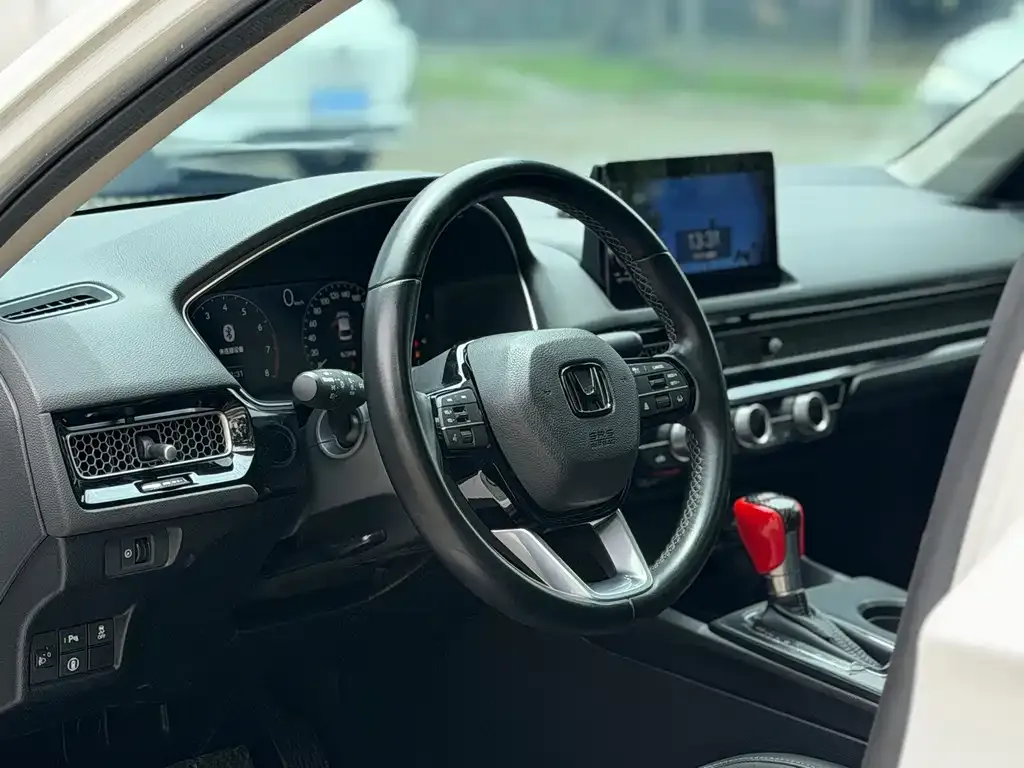 Honda Civic — фото 4