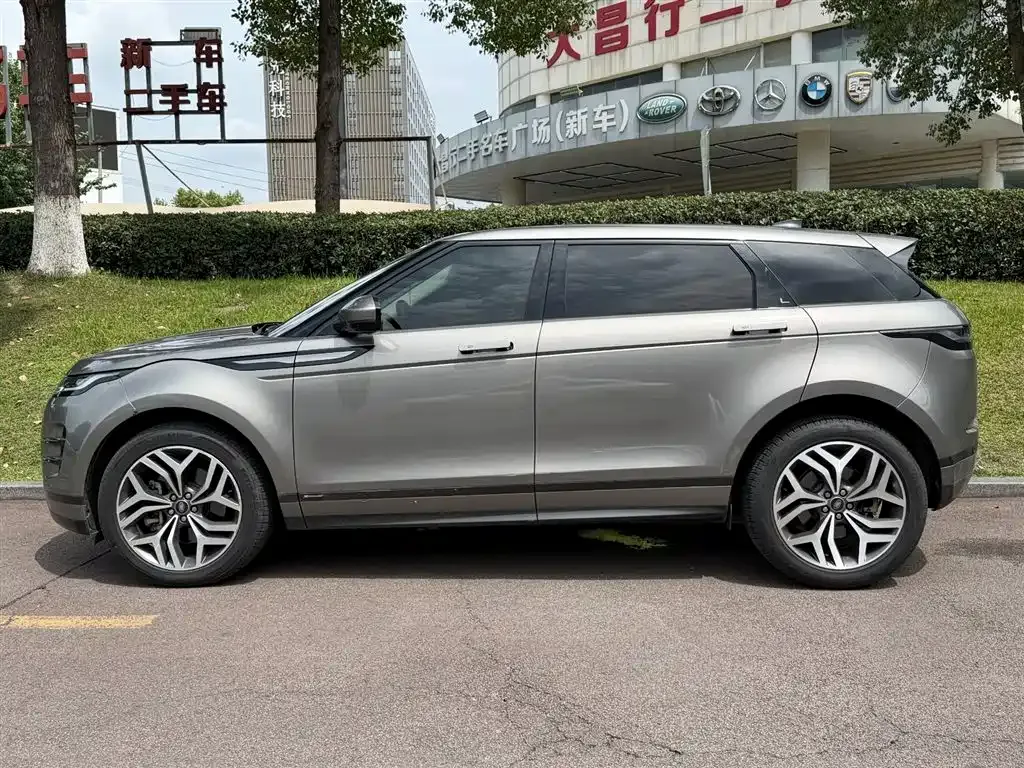 Land Rover Evoque — фото 10