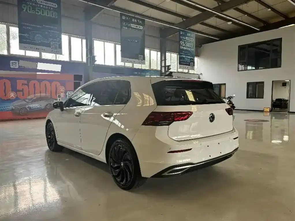 Volkswagen Golf 2021 из CN, фото 5