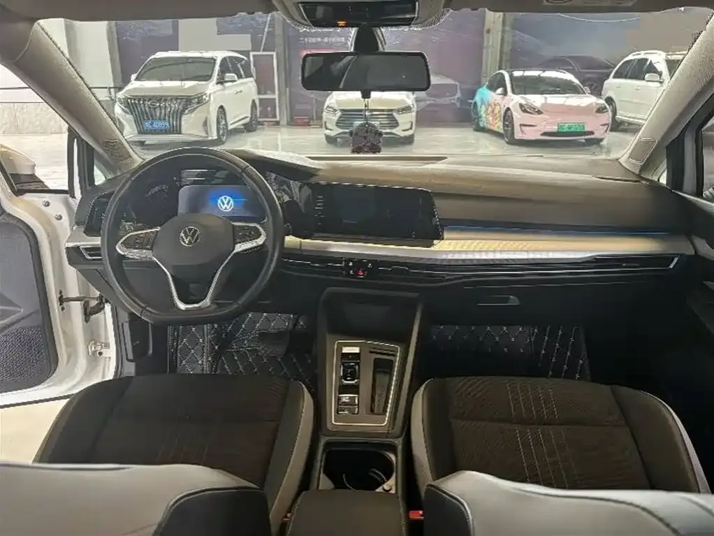 Volkswagen Golf 2021 из CN, фото 9