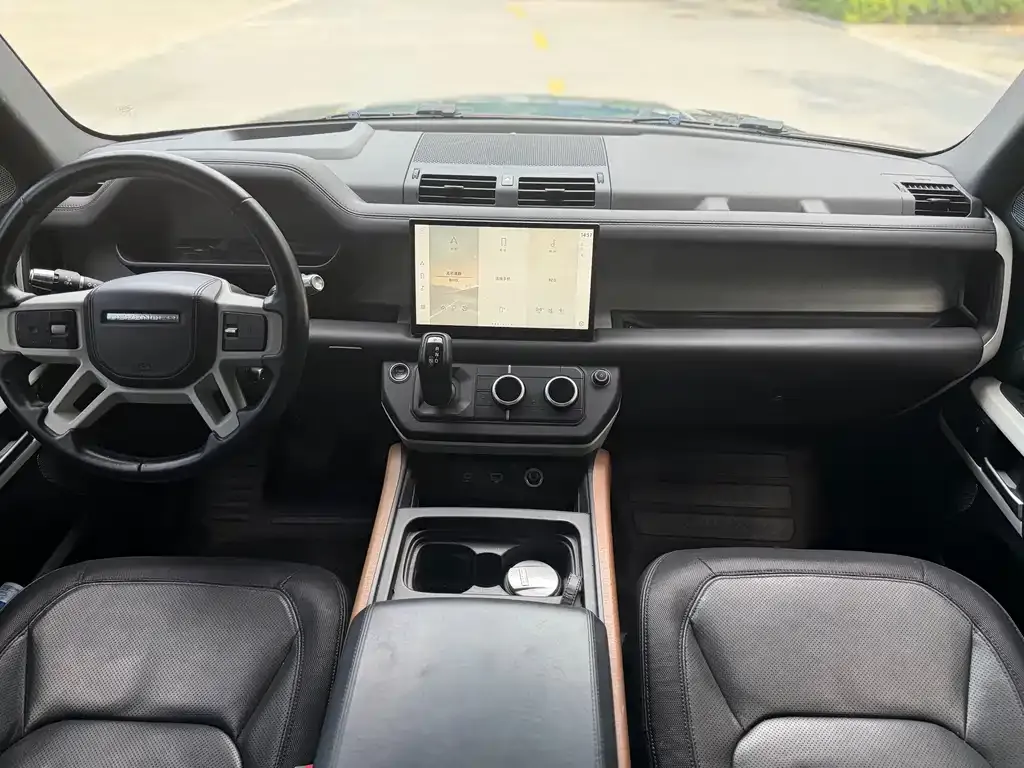 Land Rover Defender 2023 из CN, фото 4