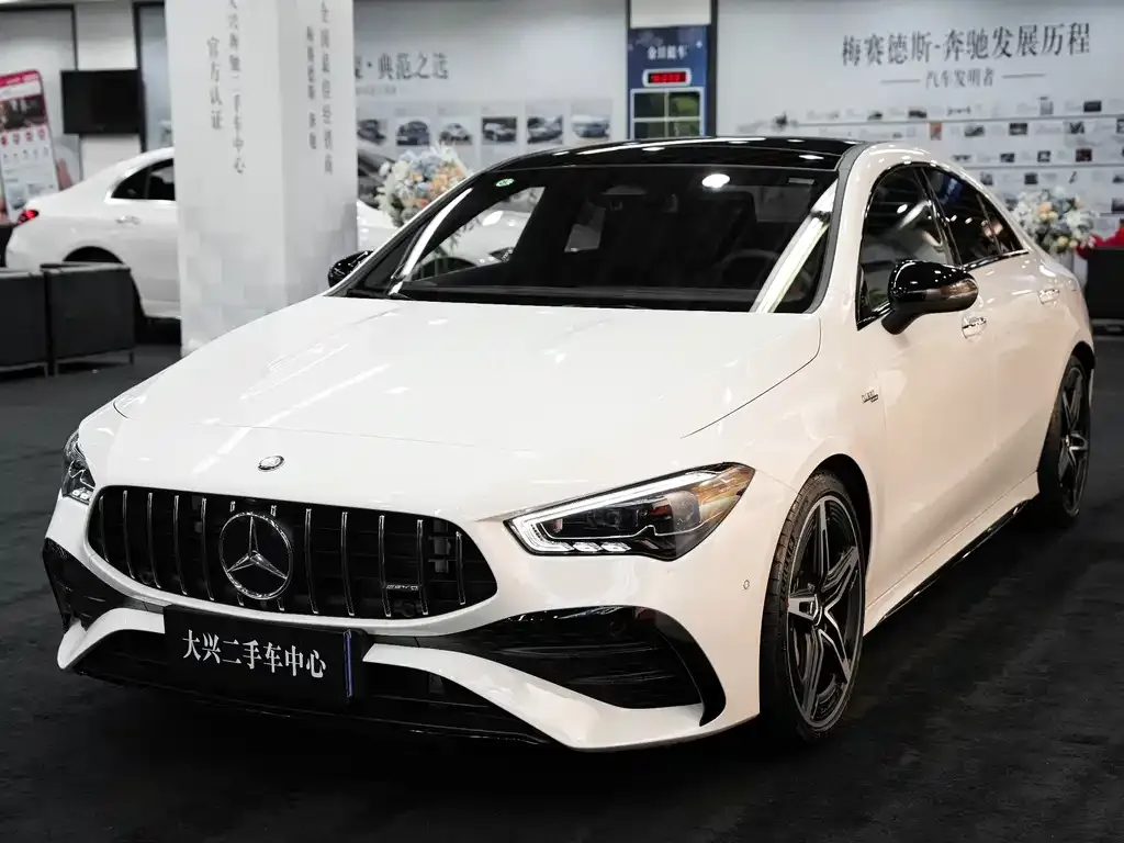 Mercedes-Benz CLA AMG — фото 1