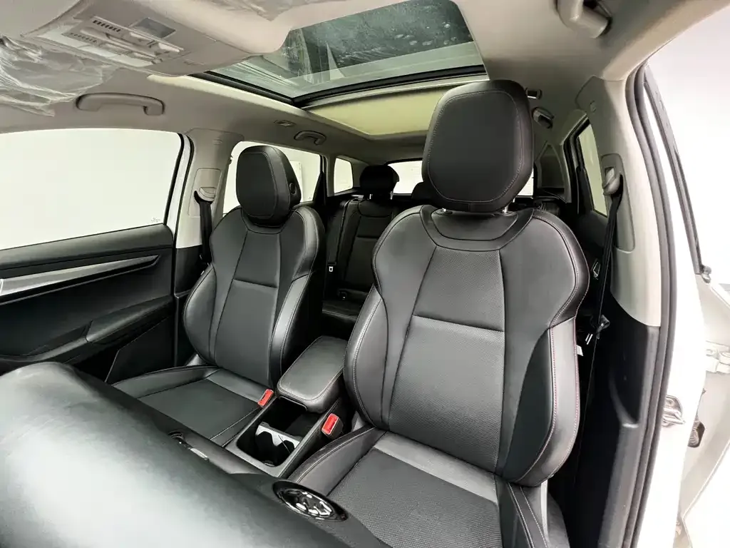 Skoda Karoq 2022 из CN, фото 7