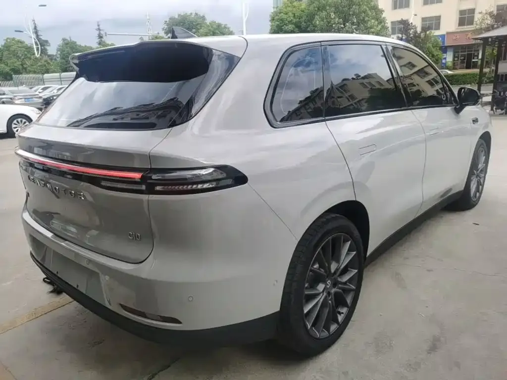 Leapmotor C10 — фото 10