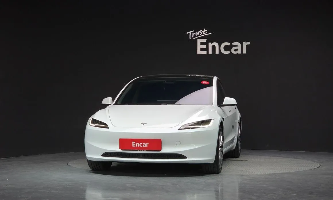 Tesla Model 3 — фото 5