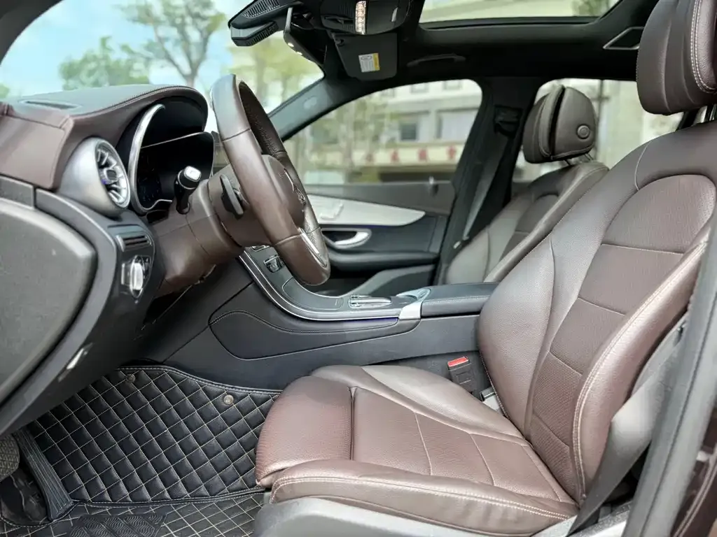 Mercedes-Benz GLC — фото 10