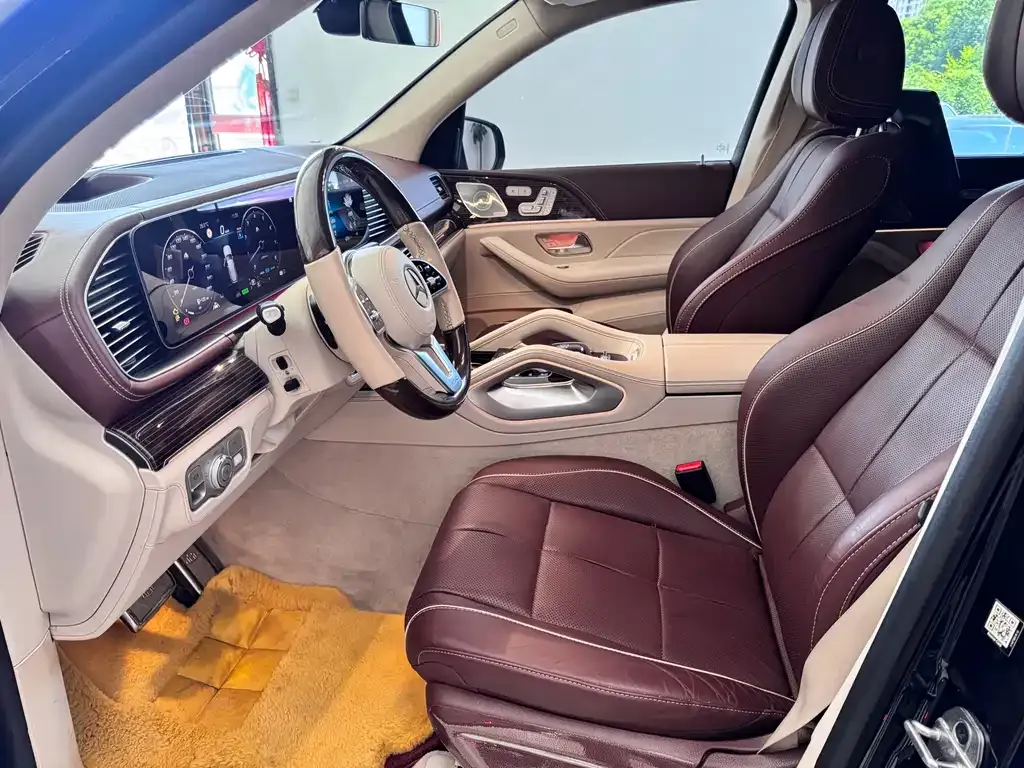 Mercedes-Benz GLS — фото 7