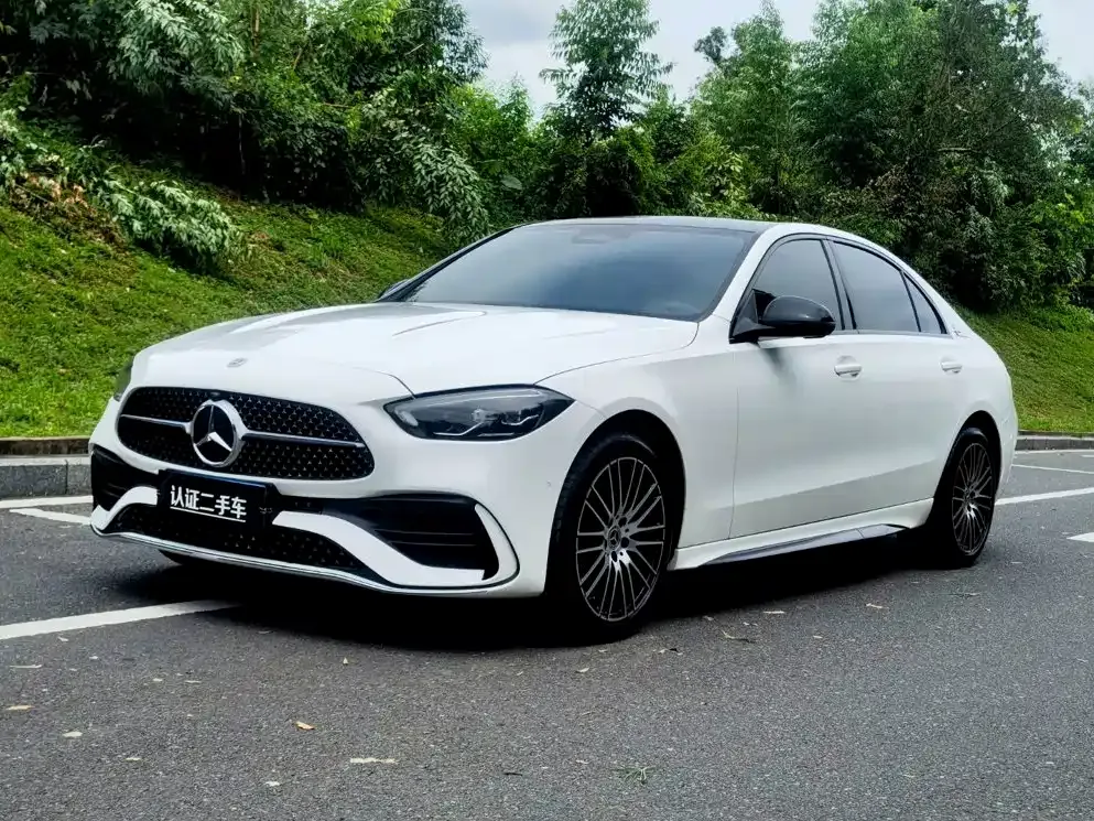 Mercedes-Benz C-Class — фото 1