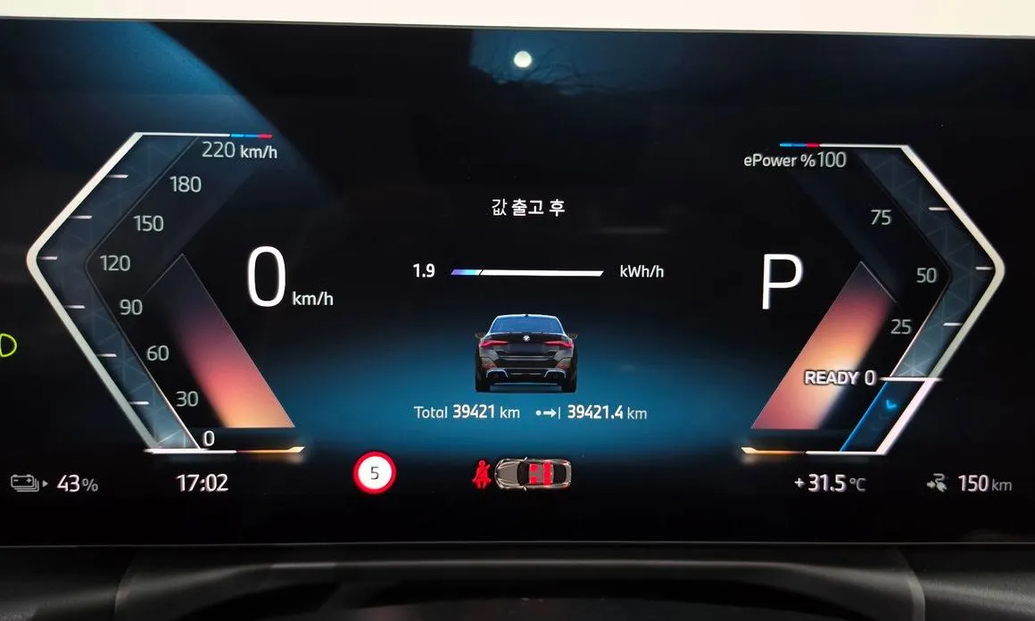 BMW i4 — фото 3