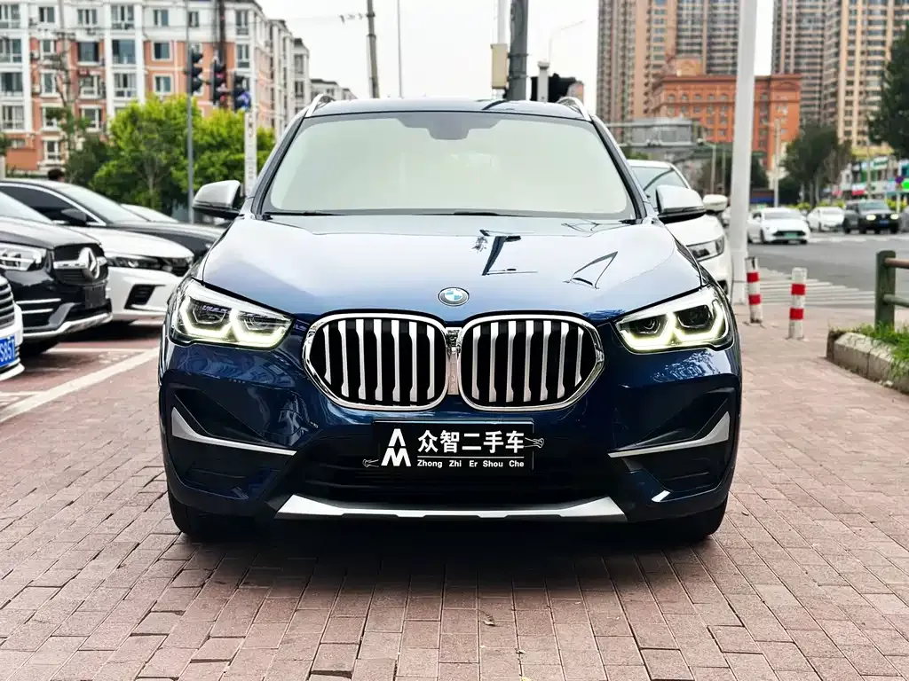BMW X1 — фото 10