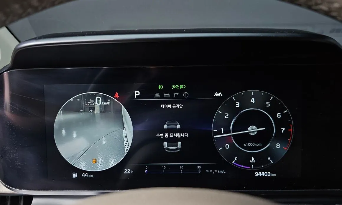 Kia Carnival 2023 из KR, фото 2