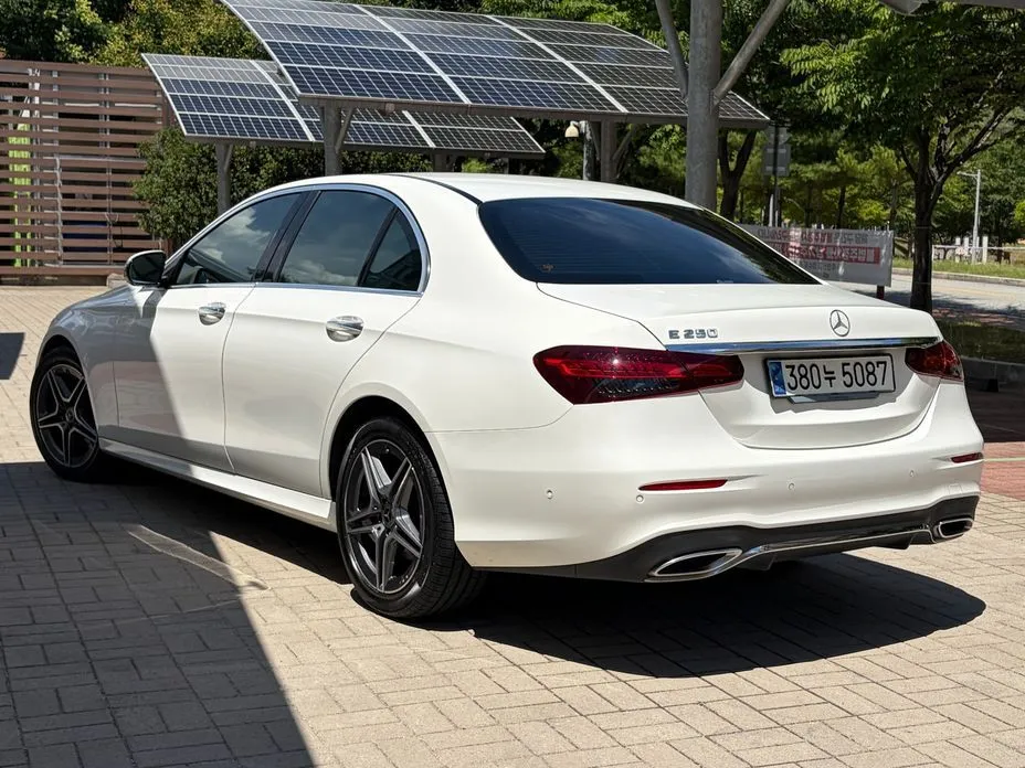 Mercedes-Benz E-Class 2023 из KR, фото 9