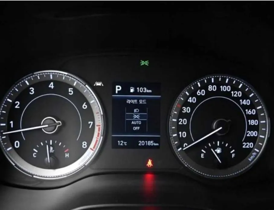 Hyundai Venue — фото 2