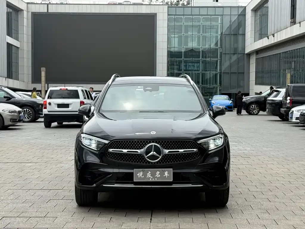 Mercedes-Benz GLC — фото 10