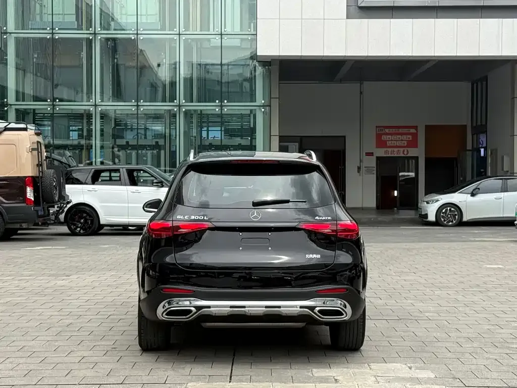 Mercedes-Benz GLC — фото 2