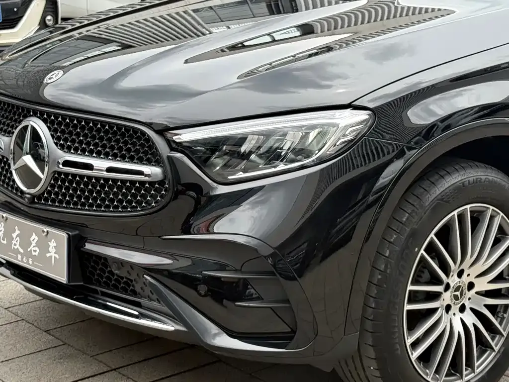 Mercedes-Benz GLC — фото 6