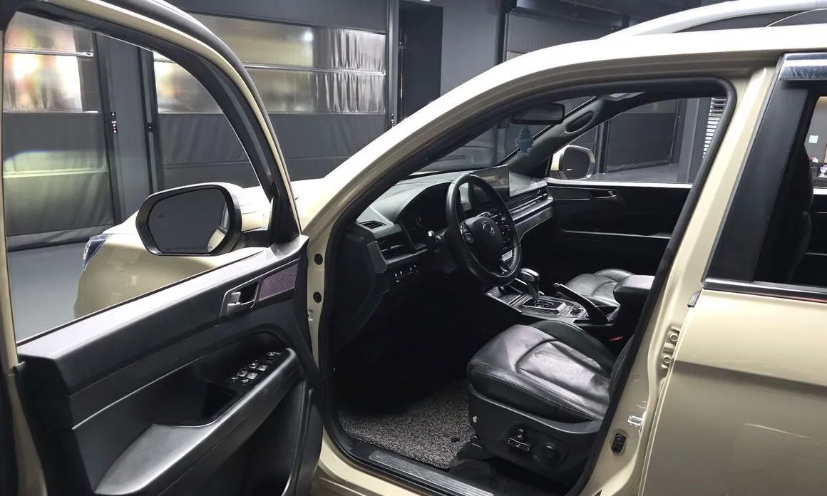 KG Mobility (Ssangyong) Rexton — фото 6