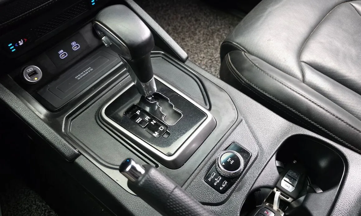 KG Mobility (Ssangyong) Rexton — фото 8