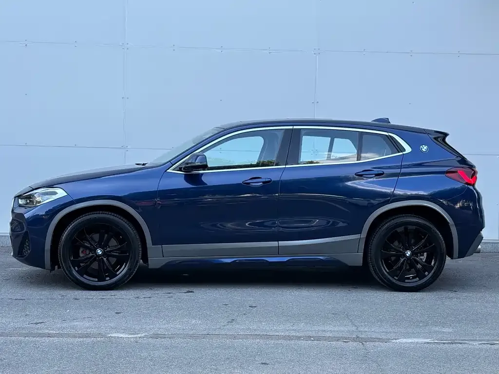 BMW X2 — фото 9